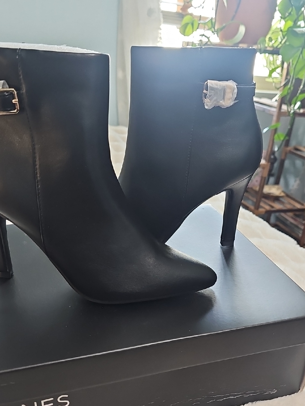 Jones New York Black Pointed Toe Ankle Booties with Buckle